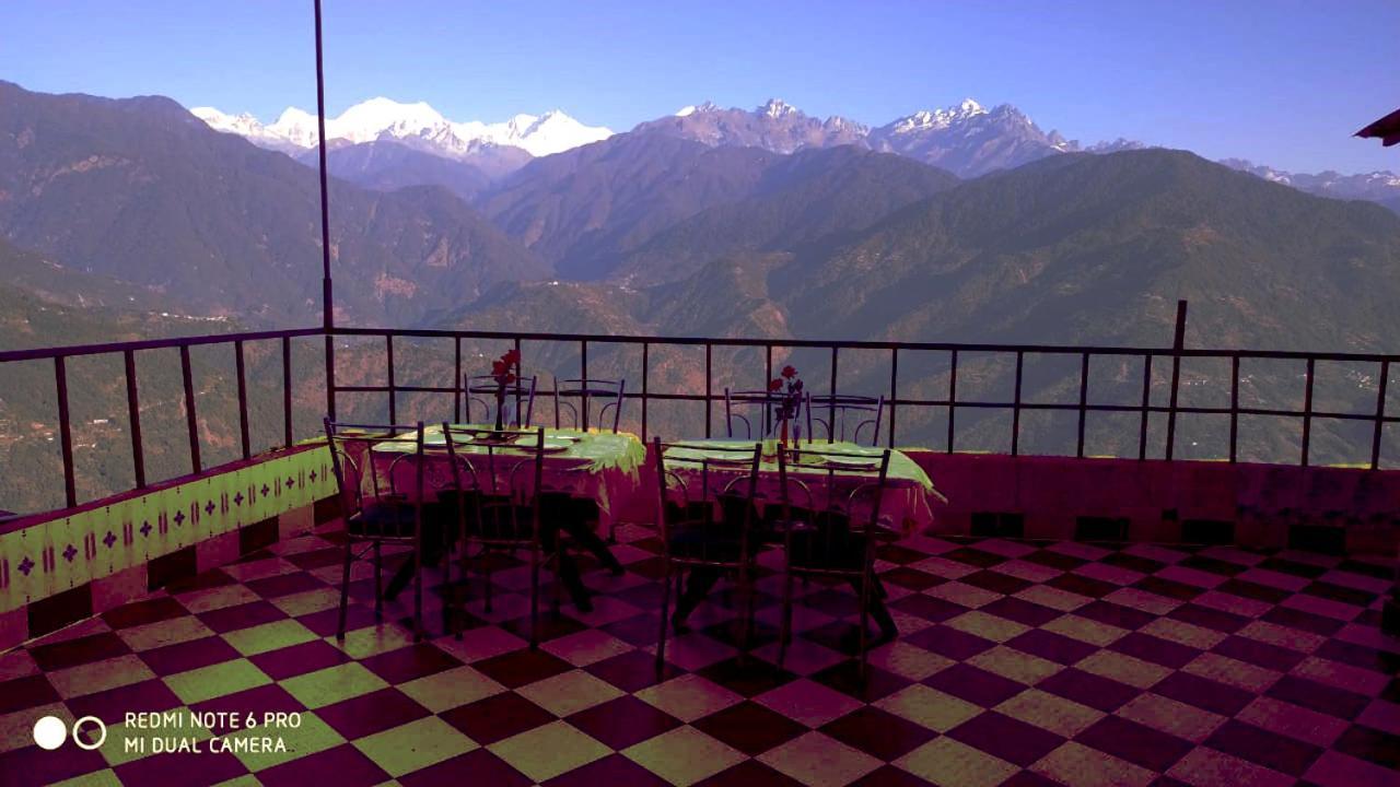 Hotel Valley View Pelling Esterno foto