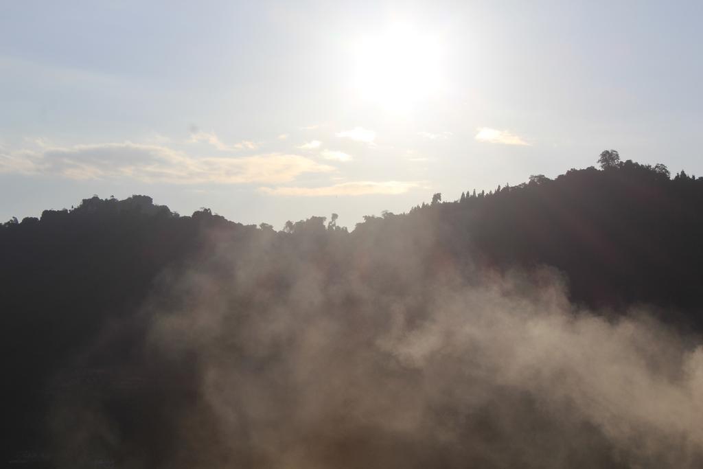 Hotel Valley View Pelling Esterno foto